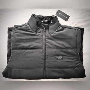 TravisMathew Palisades Puffer Jacket Black Men’s Small NWT Lightweight